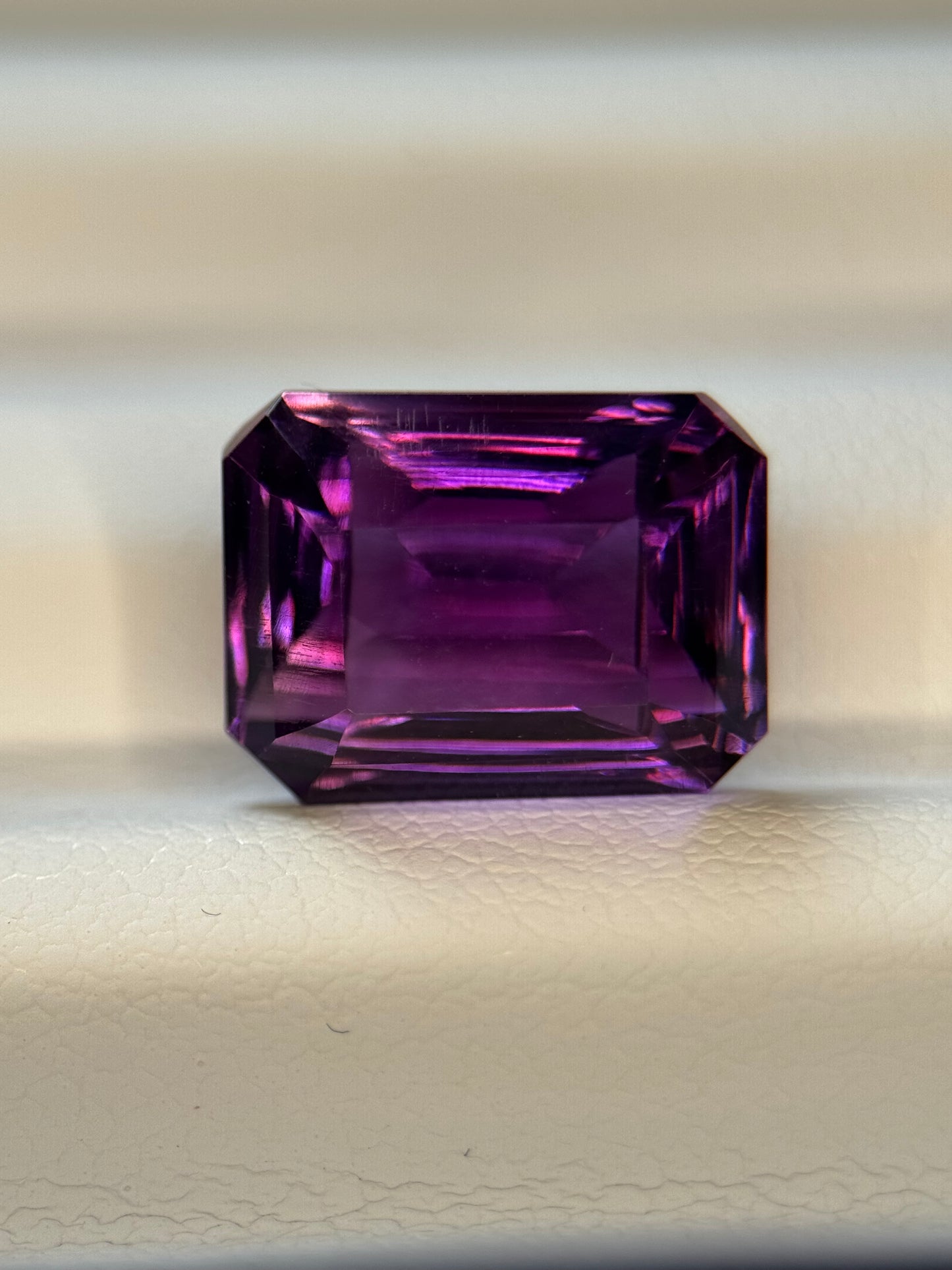 Majestic 5.33ct Natural African Amethyst – Vivid Royal Purple – VVS Clarity Oval Cut