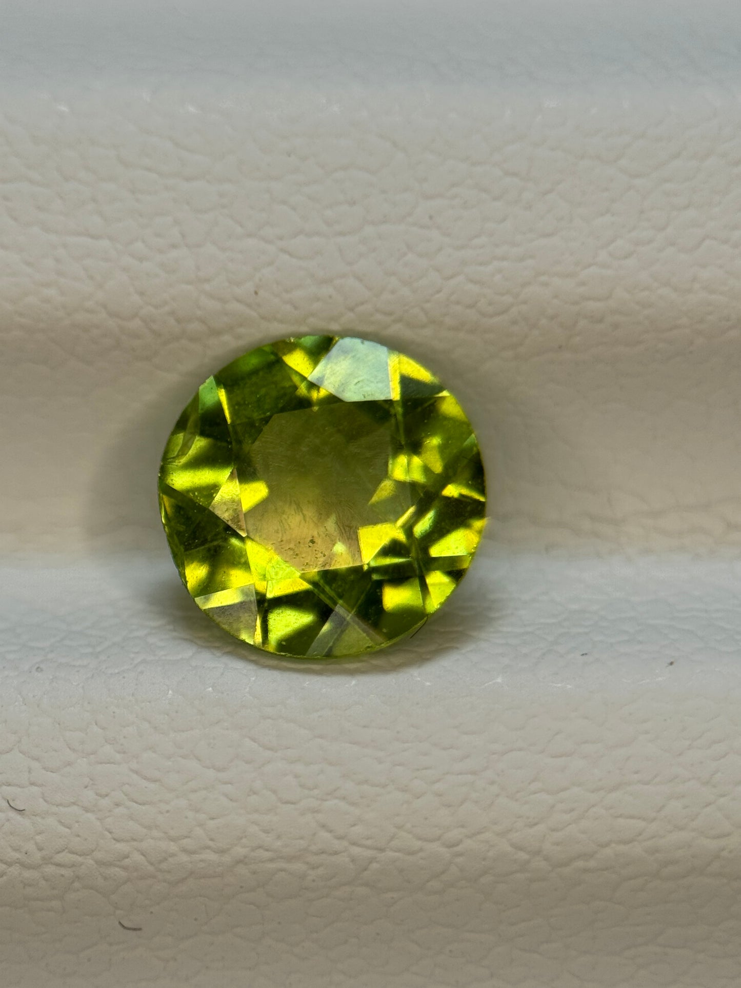 VVS Peridot 1.15 Ct